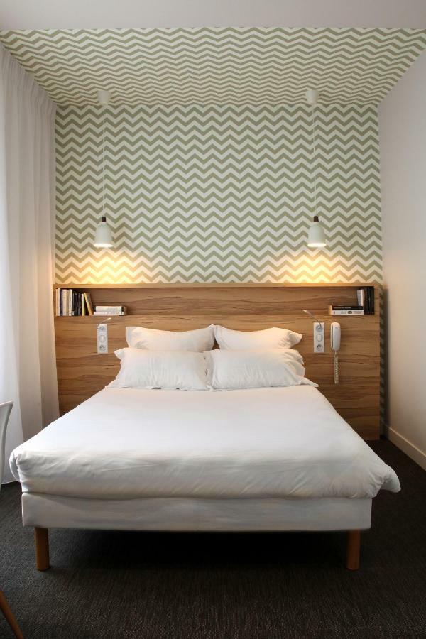 Hotel Et Apparts Marin Laval  Eksteriør bilde