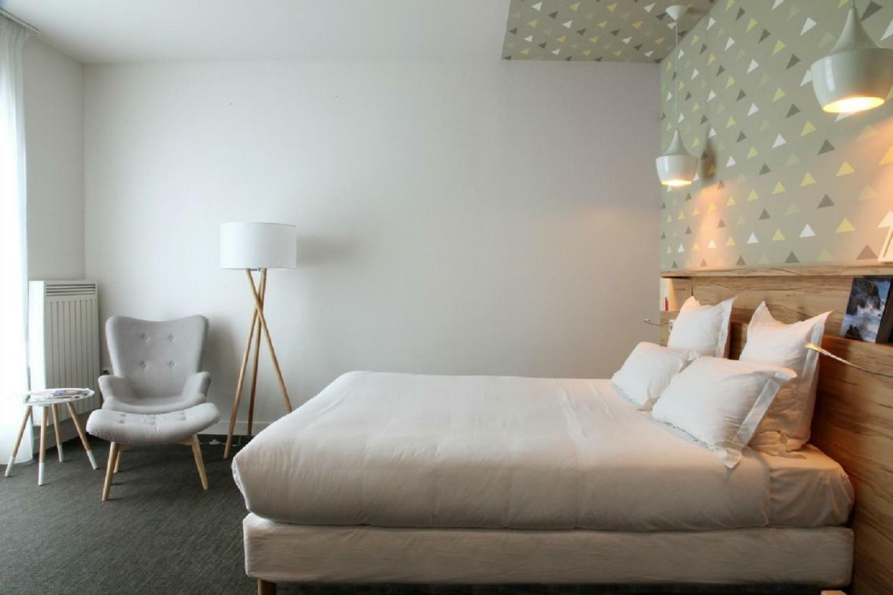 Hotel Et Apparts Marin Laval  Eksteriør bilde
